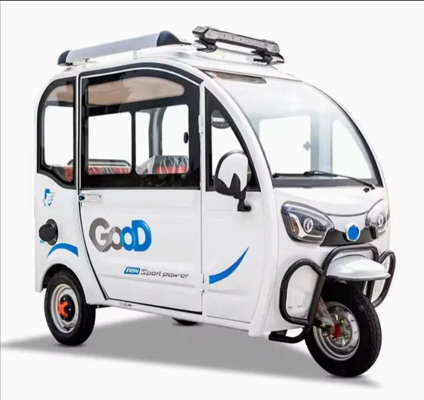 4 Door 3 Seat Passenger Tricycle Close Cabin Scooter Tricycle Motorcycle Adult Electric Tricycle